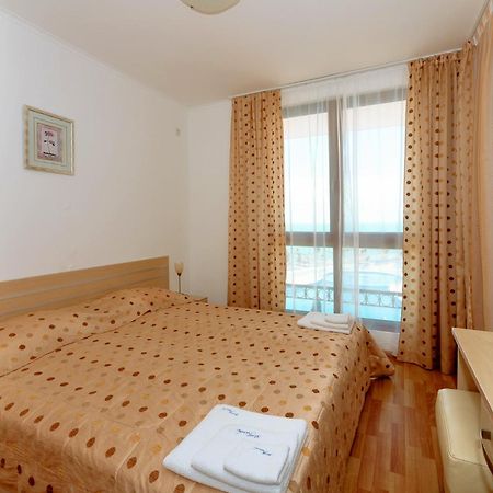 Apartment Complex Mirage Of Nessebar Экстерьер фото